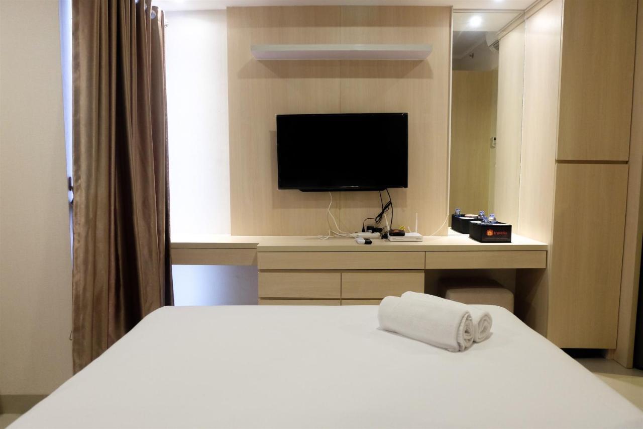 Artistic At The Oasis Cikarang By Travelio Apartemen