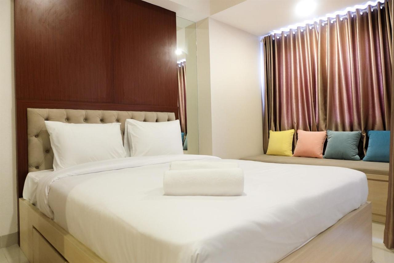 Artistic At The Oasis Cikarang By Travelio Apartemen *